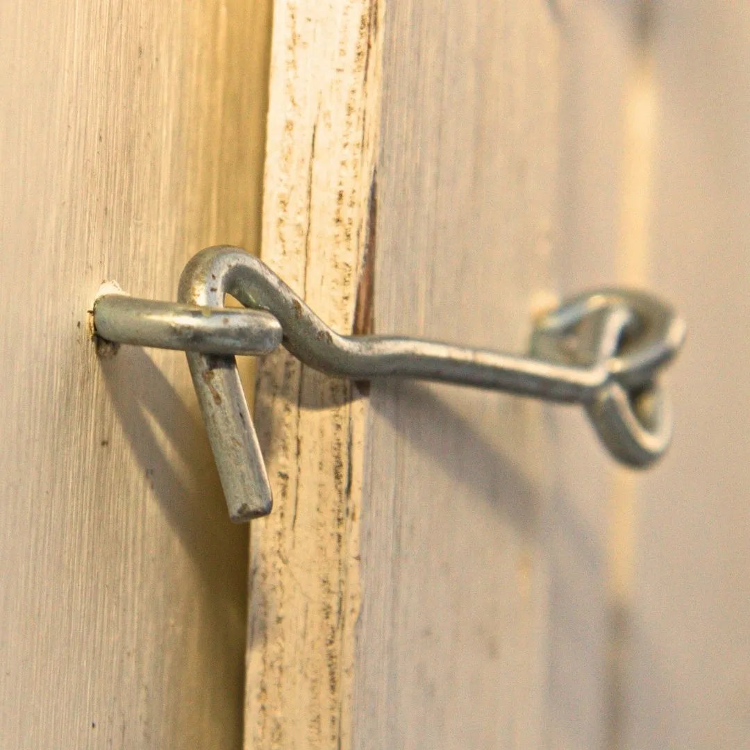 Cabin Hook