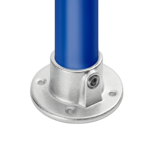 Tube connected to base flange tube clamp.